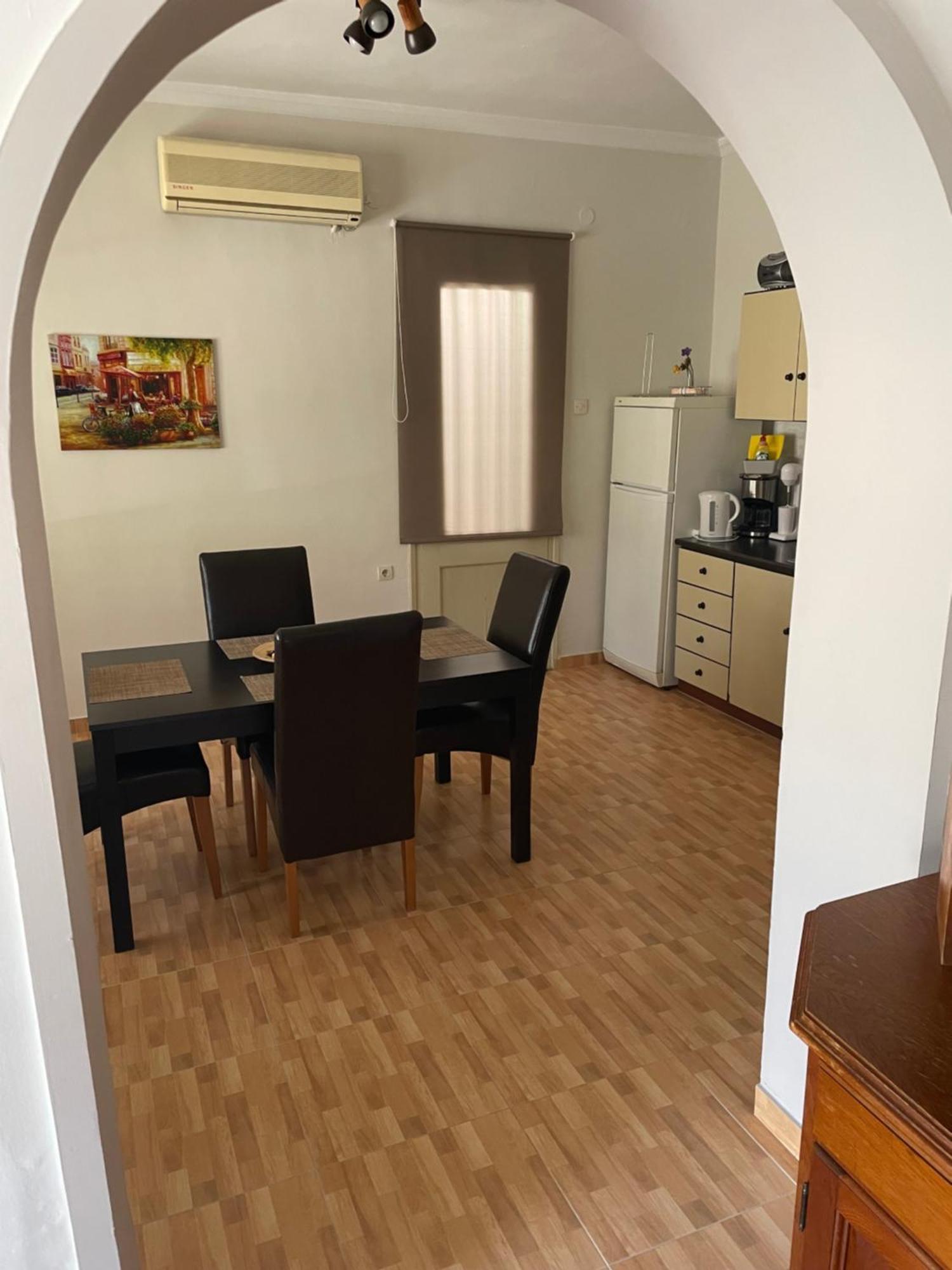 شقة Comfortable & Cozy House فولوس المظهر الخارجي الصورة